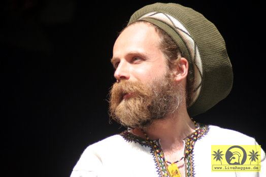 Uwe Banton (D) with Leos Den 21. Summer Jam Festival - Fuehlinger See, Koeln - Green Stage 14. Juli 2006 (12).jpg